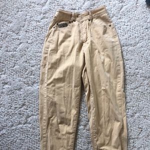 Tan Zapa Boyfriend Jeans